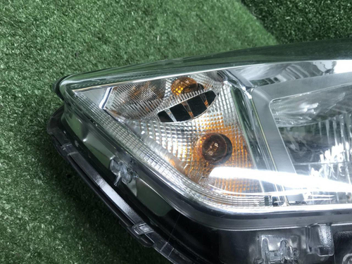 Битая Фара левая Hyundai Creta 1 (16-21) галоген