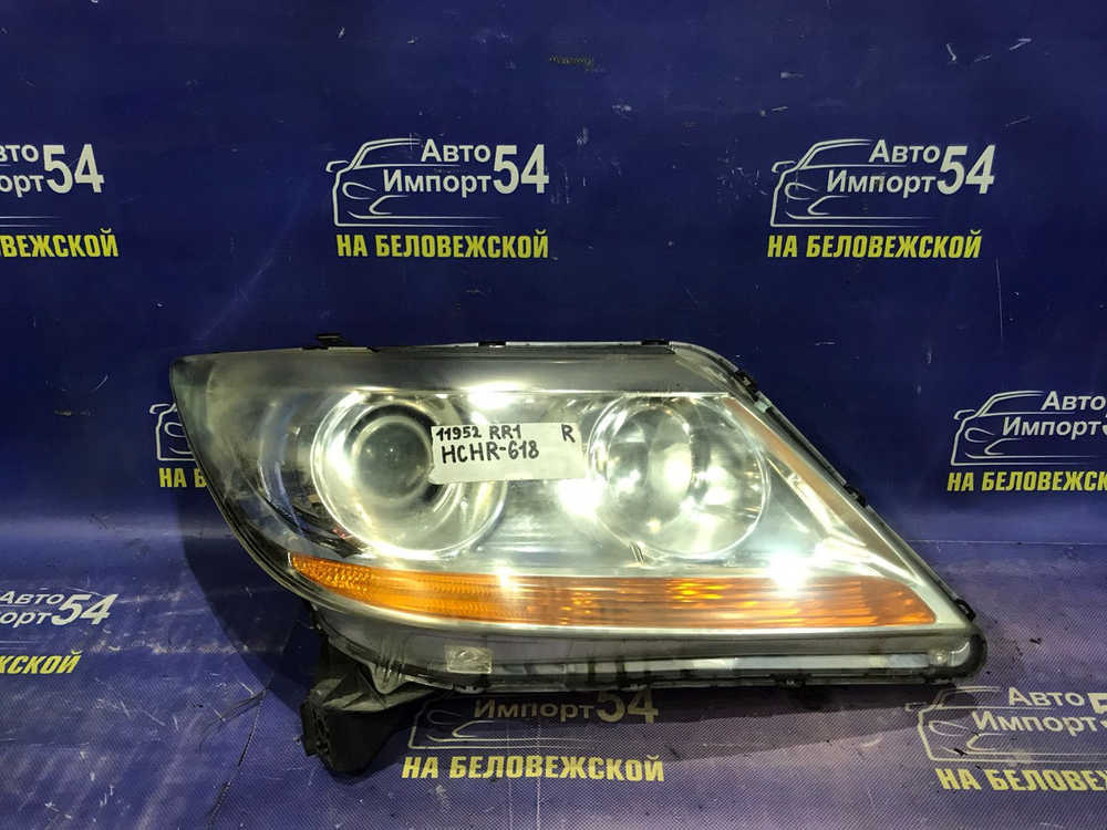 Фара передняя правая Honda ELYSION 2004-2013