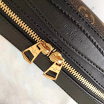 Louis Vuitton Saintonge