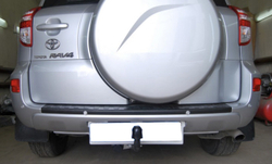 Фаркоп на Toyota RAV4 2006-2013 без подрезки бампера. Тип шара: A. Нагрузки: 1500/75 кг, TY 22