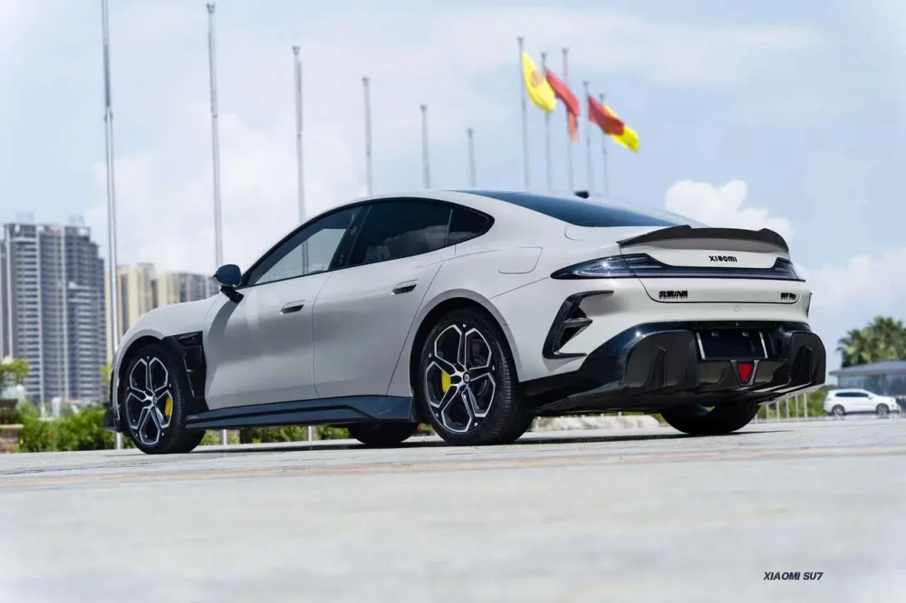 Карбоновый обвес для Xiaomi SU7 2024+ Ксяоми