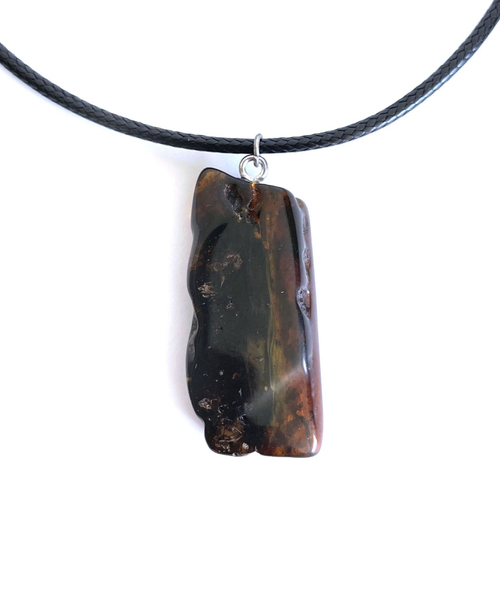 Кулон из янтаря натурального на кожаном шнурке (55 см), длина кулона 3,5 см