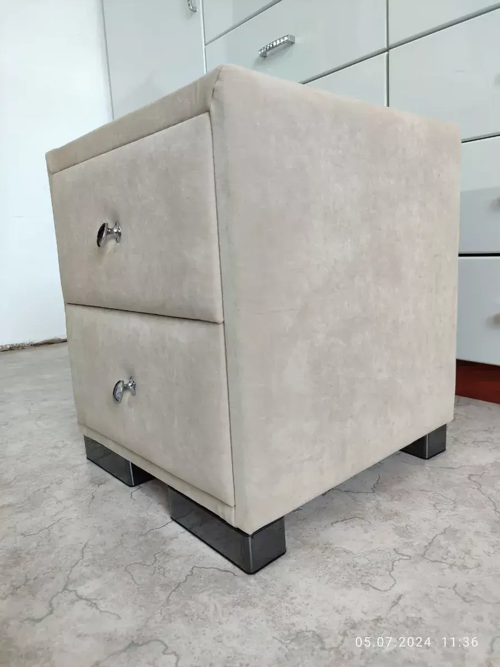 Мебельные ножки пластиковые для дивана шкафа и тумбочки