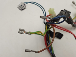 WISL82 кт57 Проводка для стиральной машины Indesit 16001736704 б/у