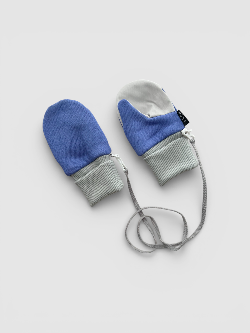 Легкие варежки (Very Peri + Antarctica)