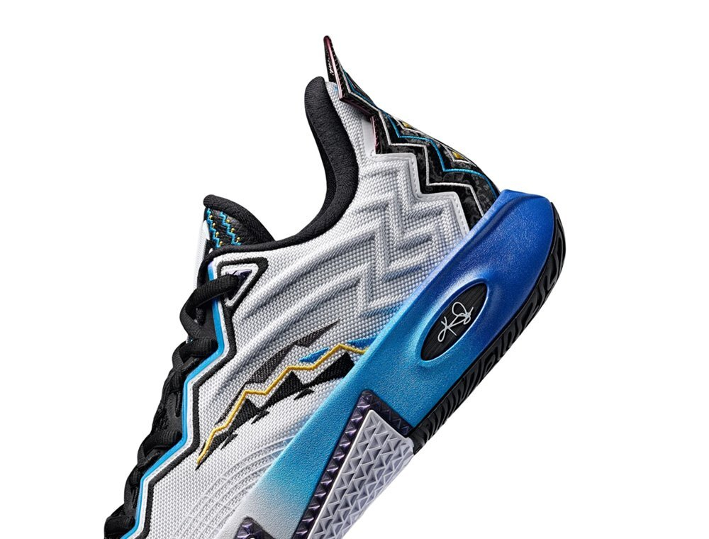 Баскетбольные кроссовки Anta KAI 2 "Dallas" Shoes White