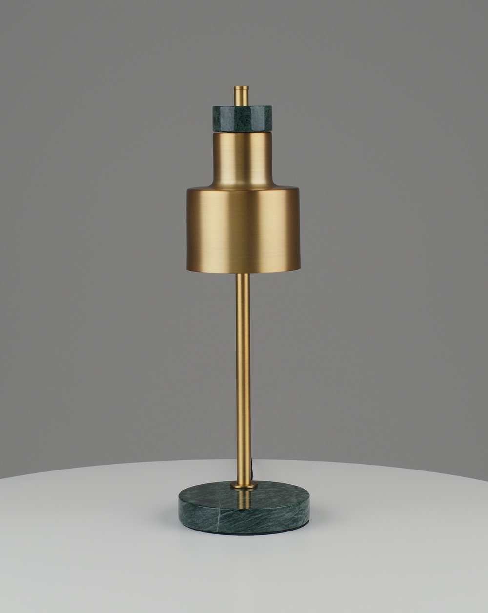 Лампа настольная Moderli V11309-1T Goldy