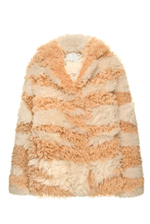 Бело-бежевая шуба из испанской овчины тиградо