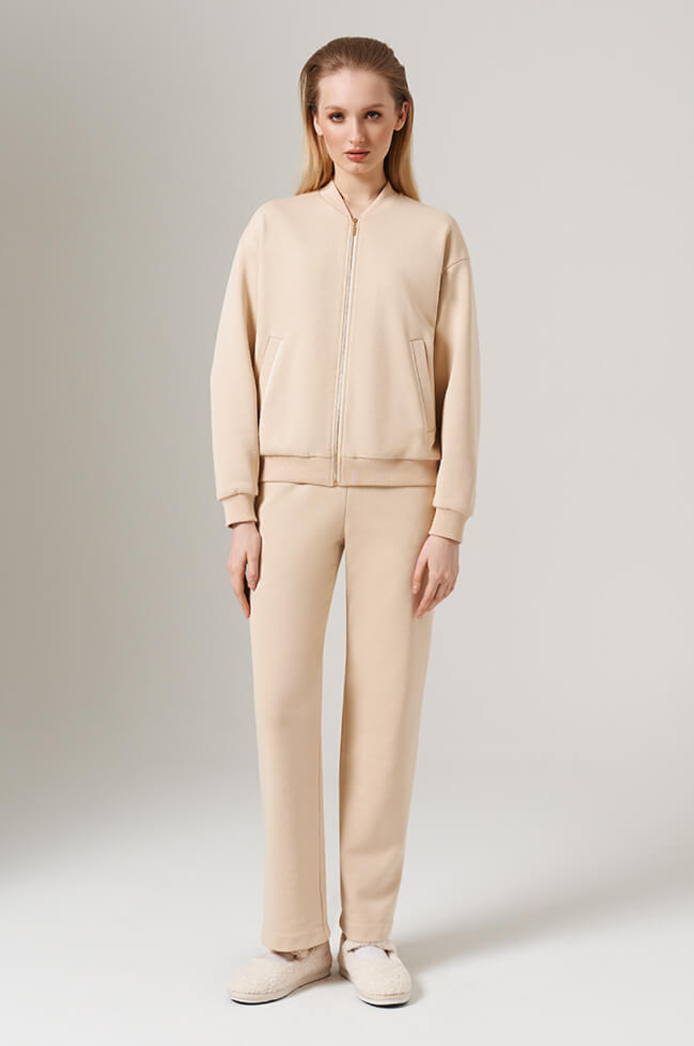 1899 Толстовка женская (бежевый)