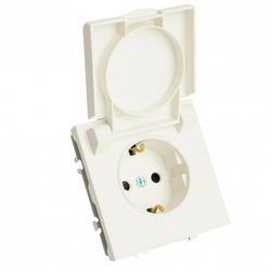 Розетка с заземлением и со шторкой, с крышкой Stekker Эмили 49881