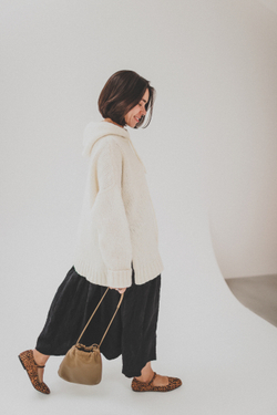 Юбка из жатки черного цвета