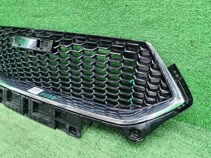 Решетка радиатора Haval F7 (2018-2022)