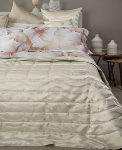 Покрывало 270х270 Blumarine Jasmine tortora бежевое