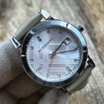 Часы Burberry