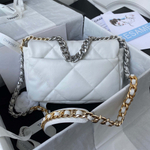 Chanel 19 26 cm