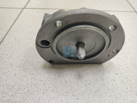 Насос масляный КПП ЯМЗ 239 336.1704010