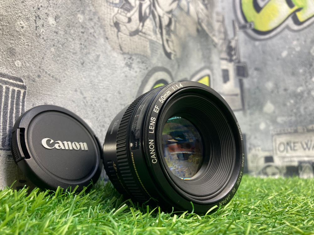 Canon EF 50mm 1.4 USM