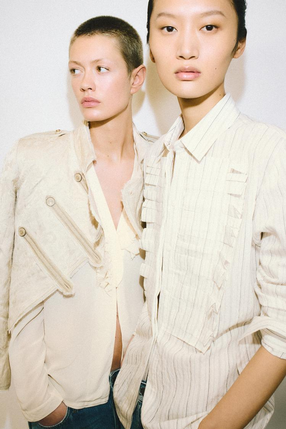 ZARA КОРОТКАЯ ЖАККАРДОВАЯ КУРТКА ZW COLLECTION LIMITED EDITION, БЕЖЕВЫЙ