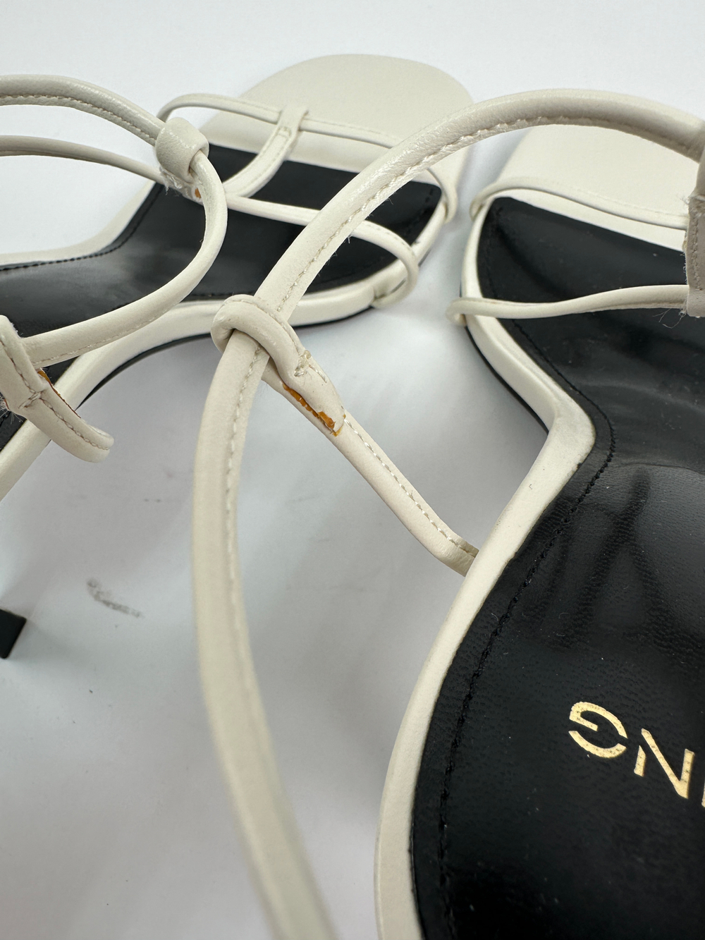 Босоножки Mango