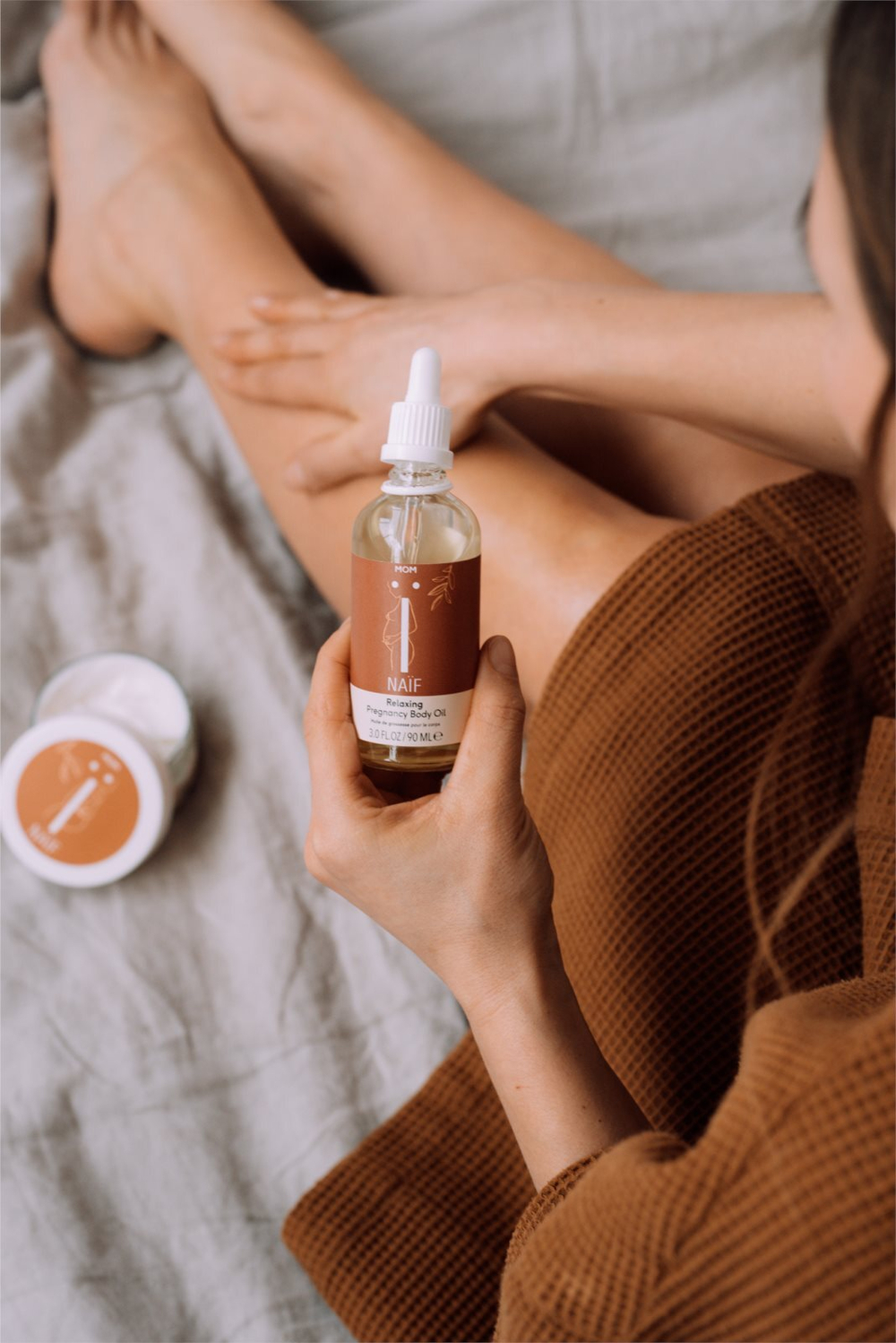 Naif Mom - питательное масло для беременных против растяжек /   90  ml  / GTIN 8719325317855