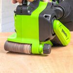 Ленточная шлифовальная машина акк. Greenworks G24BS, 24V, б/щет, 75х457мм, 259 м/мин,1х2Ач,ЗУ,кор (3100607CUA)