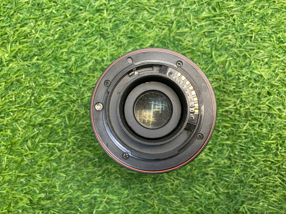 Sony DT 18-70mm 3.5-5.6