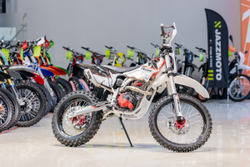 Кроссовый мотоцикл FXmoto CB300F 300 CC 21/18 White