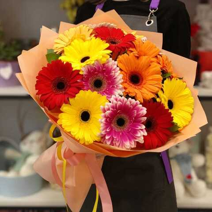 Букет из гербер " Летняя свежесть"