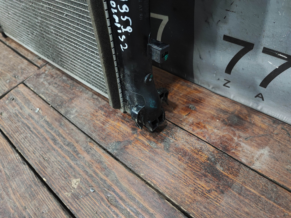 Радиатор двигателя Hyundai Solaris 2 (HCR) 20-нв Б/У Оригинал 25310H5050