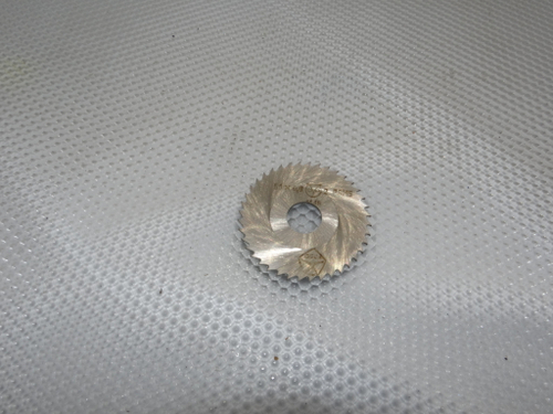 Фреза отрезная дисковая по металлу 50х0.8х13мм. z=40 Р6М5 СССР с фаской без шпонки