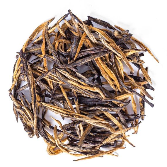 Дянь Хун Цзинь Чжэнь «Сосновые иглы»