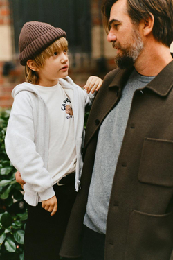 ZARA ФУТБОЛКА С ПРИНТОМ «КАПИБАРА КАПИФАН» ©, ЭКРЮ