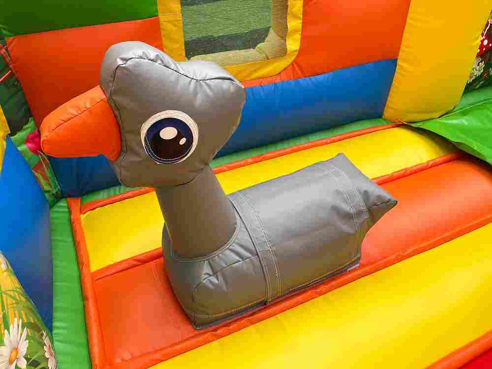 Коммерческий надувной батут «Добрая русская сказка 5», 8*4*5 м