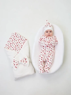 Конверт на выписку весна c костюмом