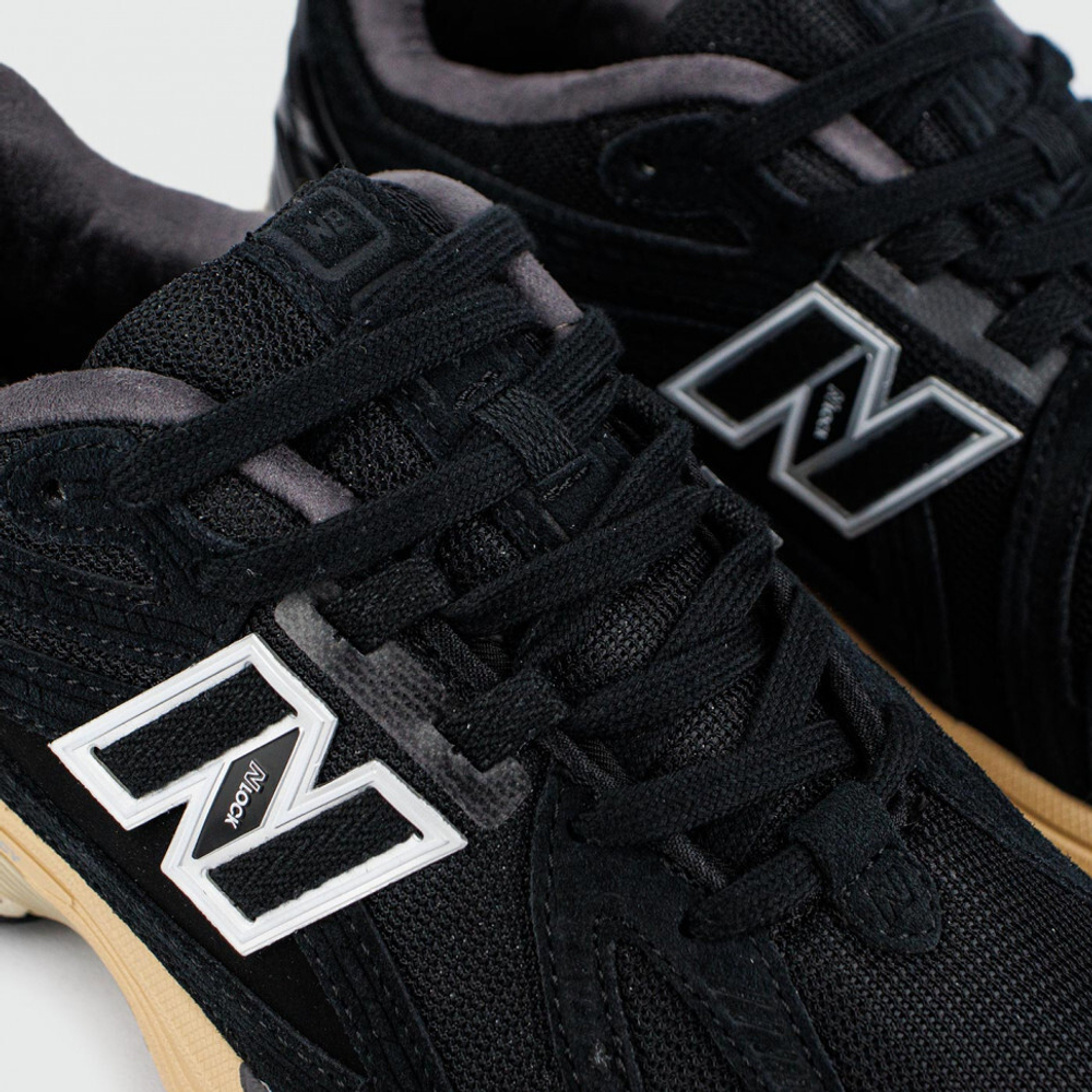 кроссовки New Balance 1906R Black Beige Ftwr.