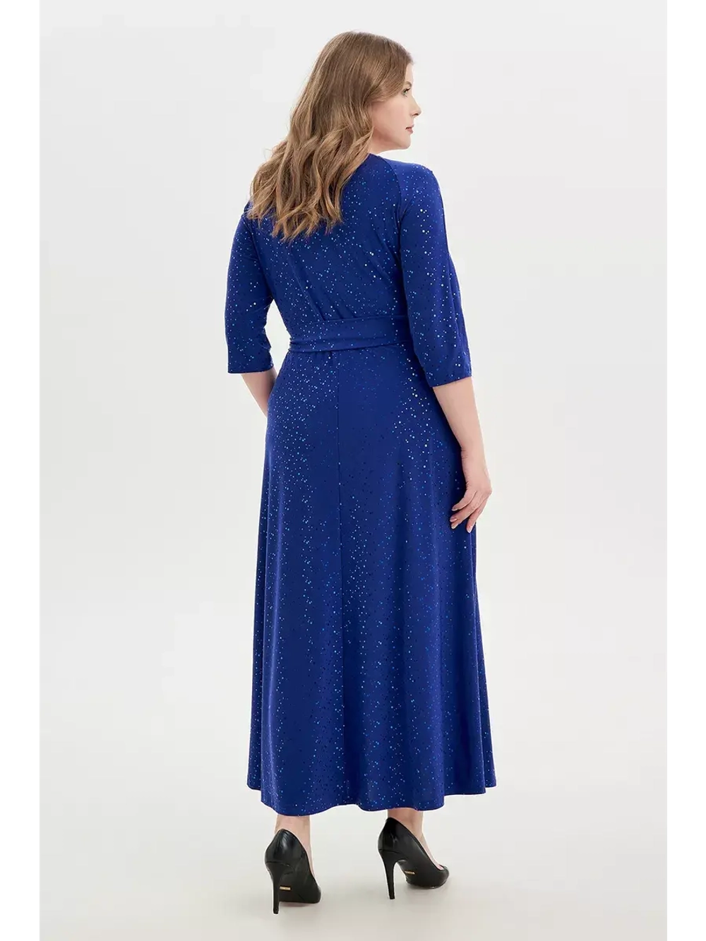 Платье с пайетками нарядное больших размеров