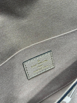 Сумка Louis Vuitton