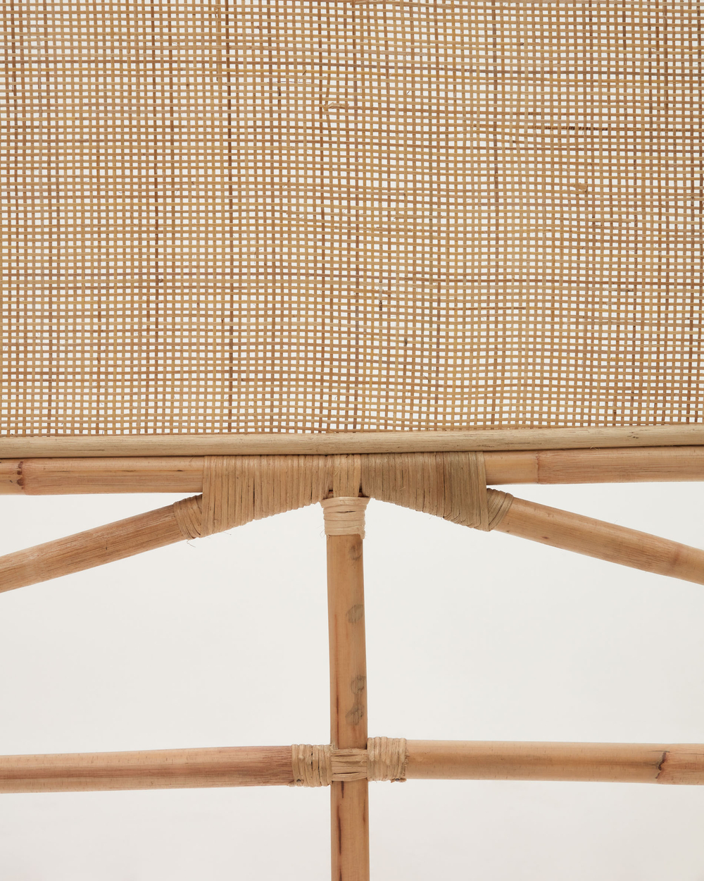 Quiterie круглое изголовье из ротанга с натуральной отделкой 150/160 см