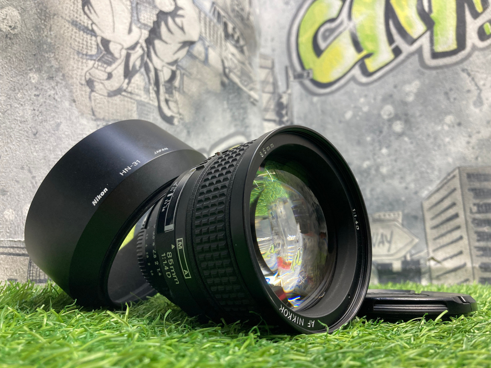Nikon 85mm 1.4D AF Nikkor