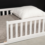 Бортик для кровати односпальной 90х200 Буфалина от падения из массива сосны, белый