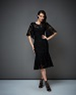 31-02-20 SS Кружевное платье - футляр с подкладом, черный XL