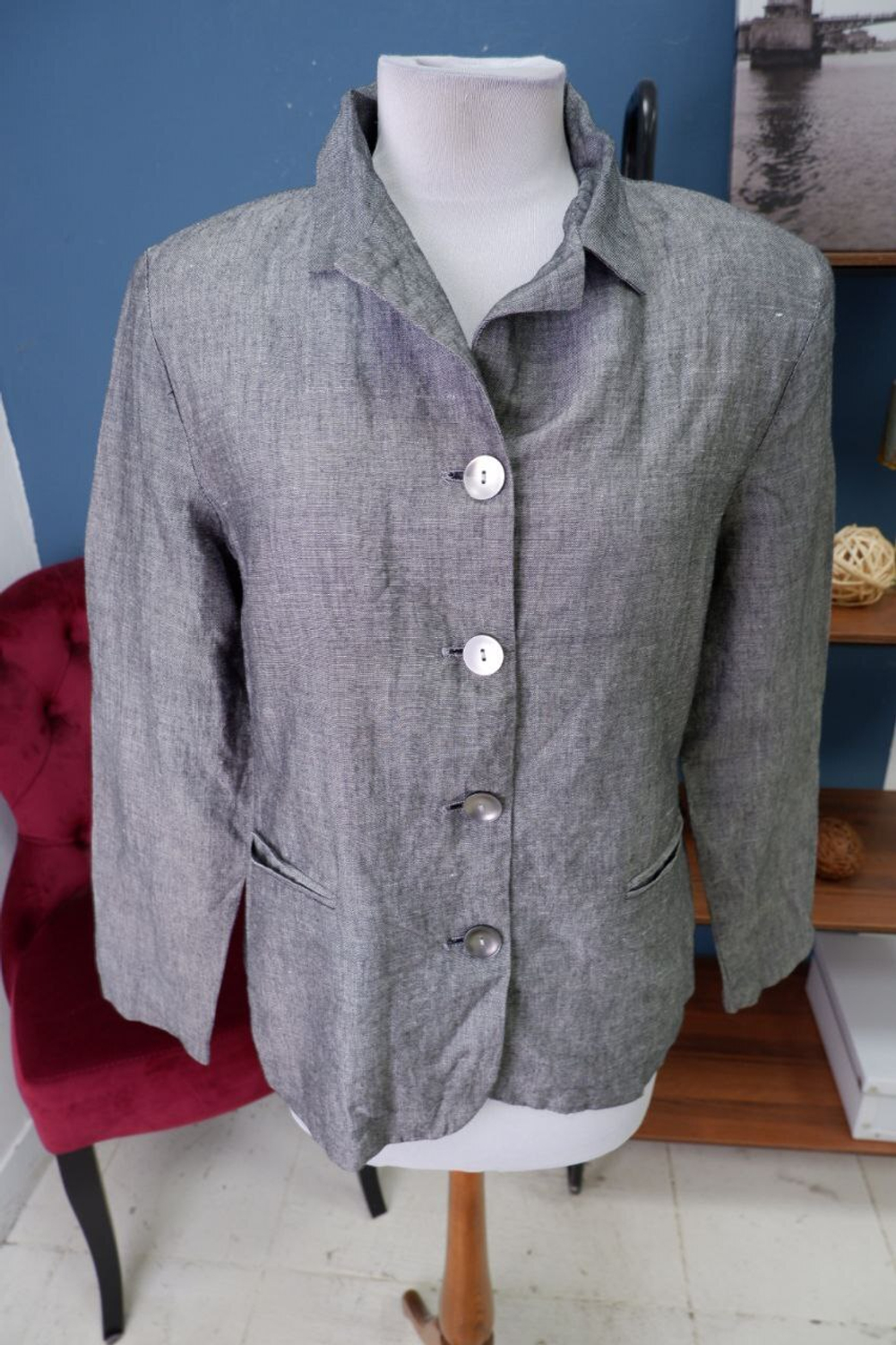 Жакет практичный 48 размер