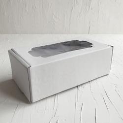 Коробка с окном 23 х 12 х 8 см, белая