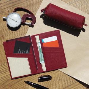 Ключница Coffre из кожи теленка вишневого цвета