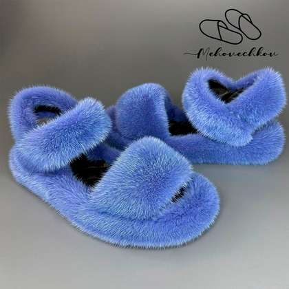 Сандалии из меха норки | Небесно-синий