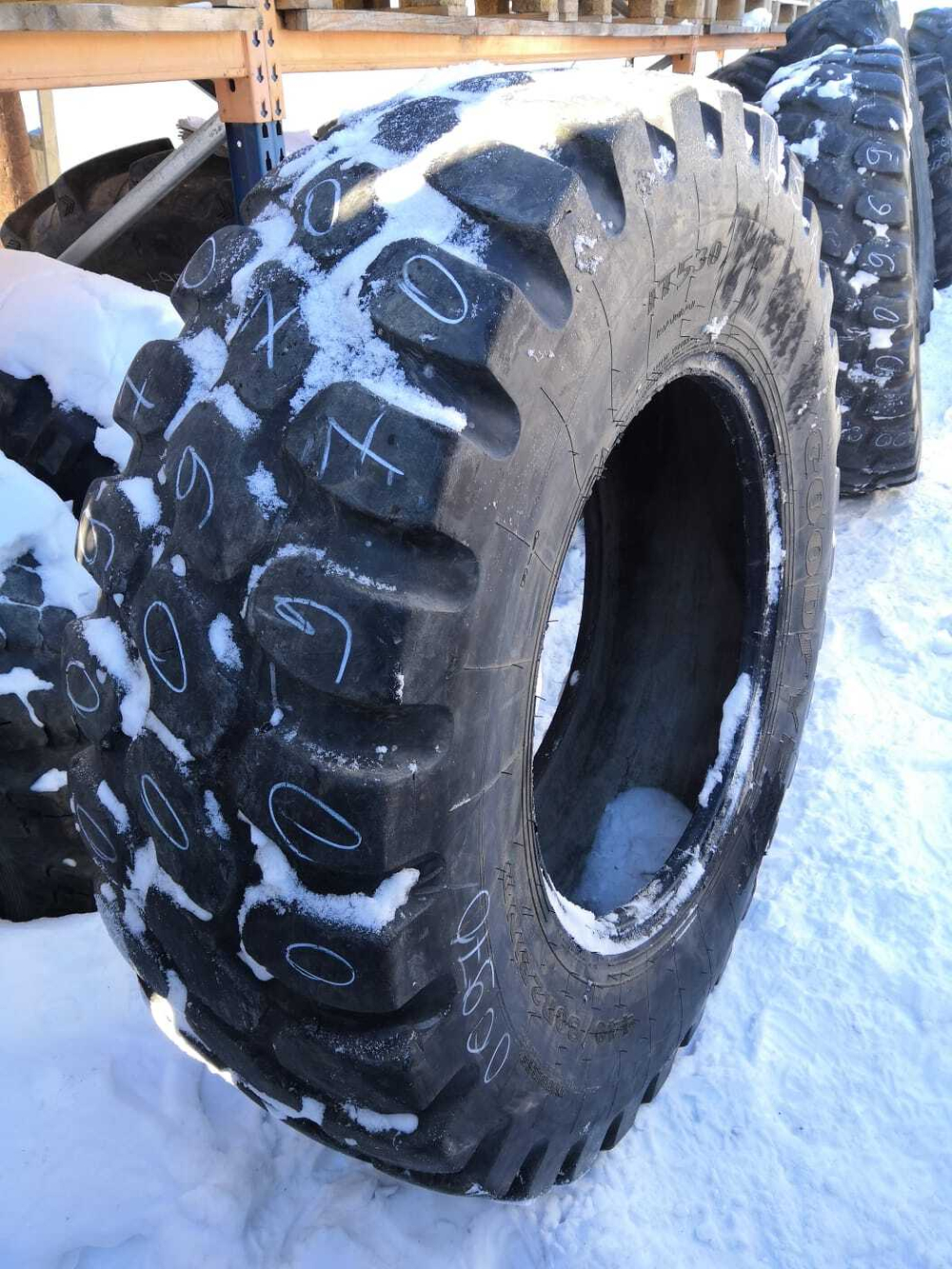 440/80R28 Goodyear IT530 шина б/у