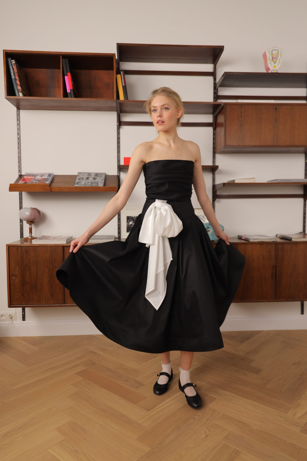 Топ с белым бантом