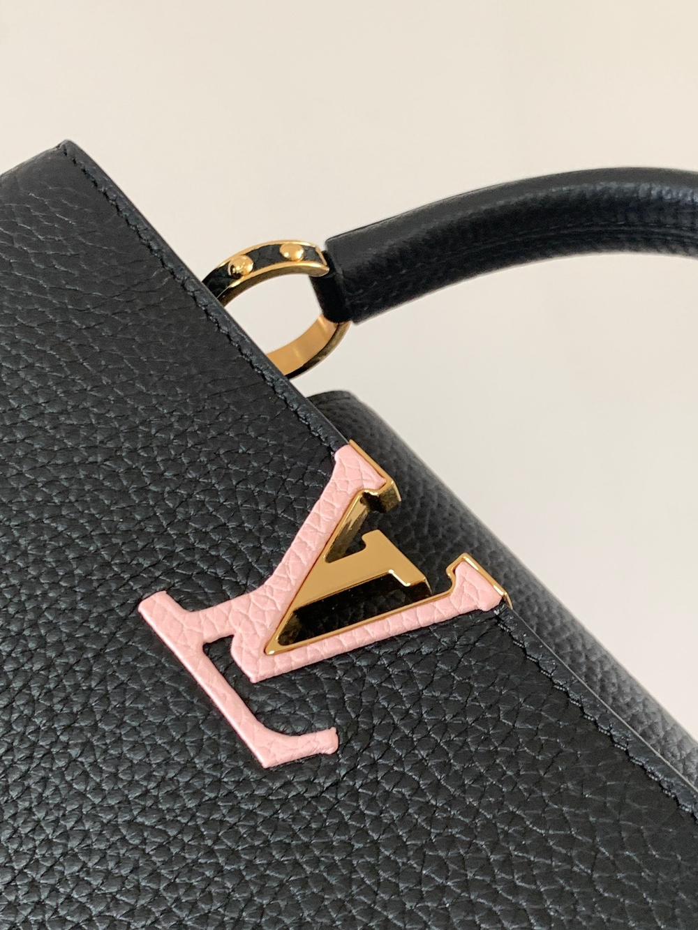 Louis Vuitton Capucines BB