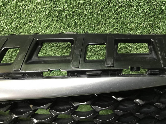 Решетка радиатора Kia XCeed (2019-2023)