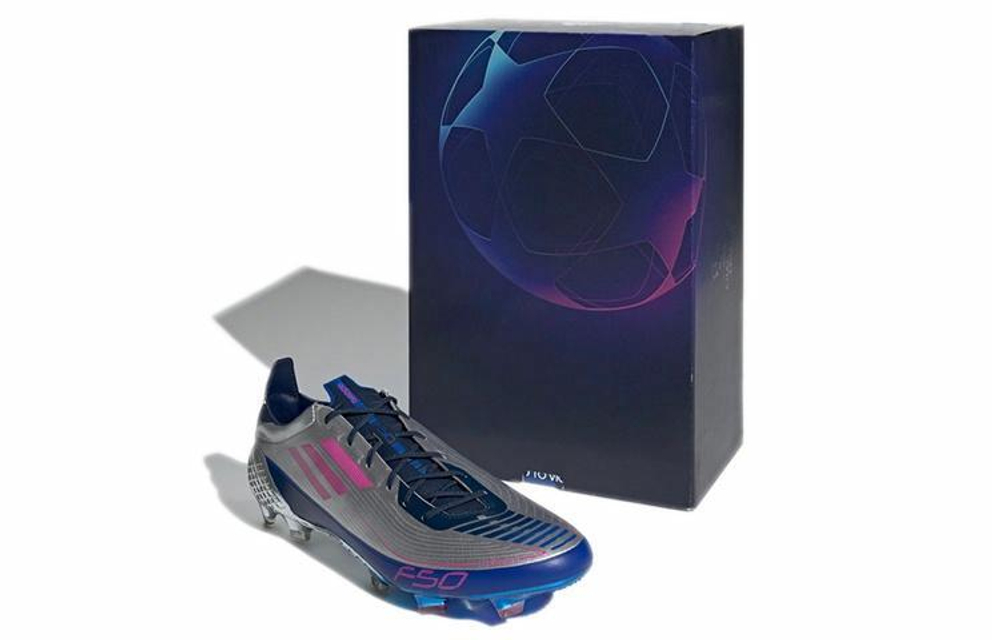 Кроссовки Adidas